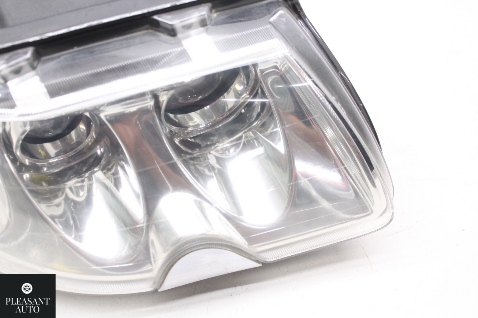 05 Maserati Quattroprote M139 Front Right Side Headlight Lamp Bi Xenon OEM