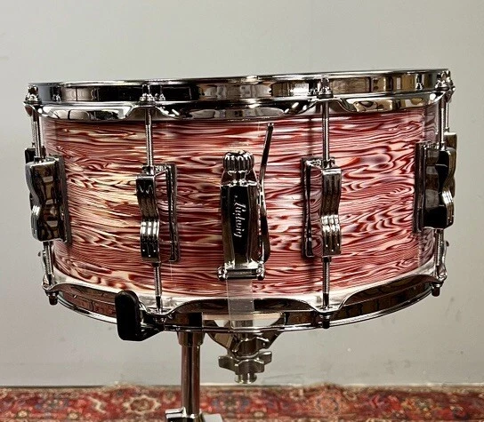 Малый барабан Ludwig 6,5 дюйма x 14 дюймов классический клен - устрично-розовый - Изображение 2 из 3