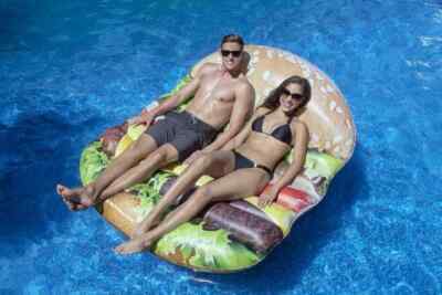 Swimline 90591 Inflatable Floating Deluxe Cheeseburger Island 