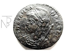 ROMAN EMPIRE (Anonymous Constantinian) AE 2  