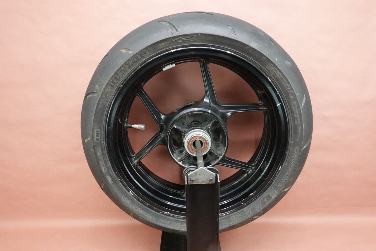 s-l1200.jpg s-l1200.jpg