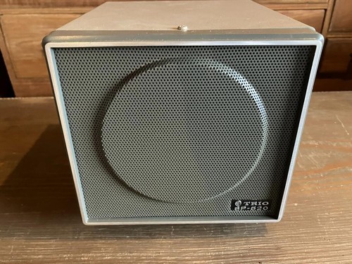 TRIO (Kenwood) Fixed Station HF Radio External Speaker SP-520 Silver from Japan - Picture 6 of 12