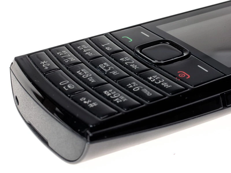 Original Nokia X2-02 Dual SIM Unlocked Bluetooth Radio Java Cell Phone - Image 4 of 4