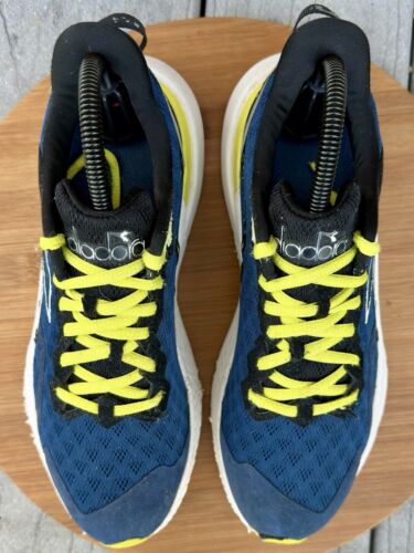 Diadora Mythos Blushield Volo 3 Women's Size 7.5 Running Shoes Sneakers D0472 - Picture 4 of 11