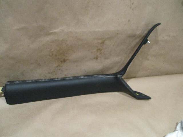 Ferrari 430 - RH Interior A-Pillar Trim  Black - P/N 69047900