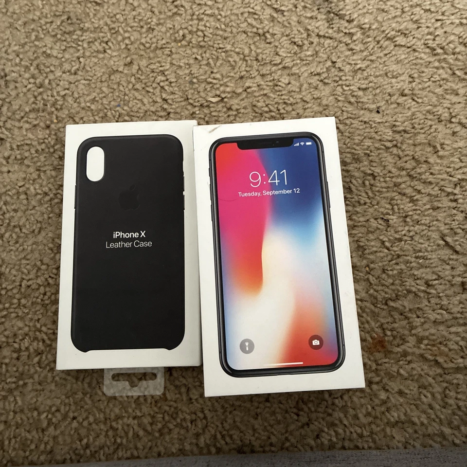 Apple iPhone X Desbloqueado 256 GB Gris espacial Foto 3 de 4