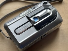 Digitalkamera FinePix A330 von Fujifilm, 3,2 Megapixel, 3x optical Zoom