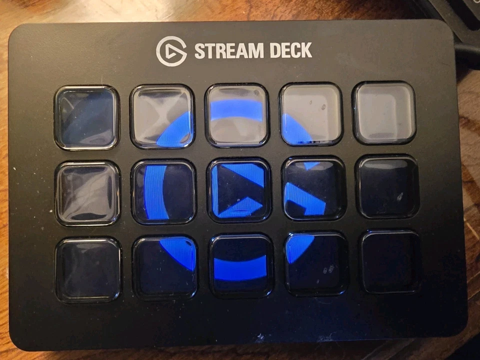 Elgato Stream Deck MK2 15 teclas negro modelo DL41L2A39705 probado funciona Foto 2 de 4