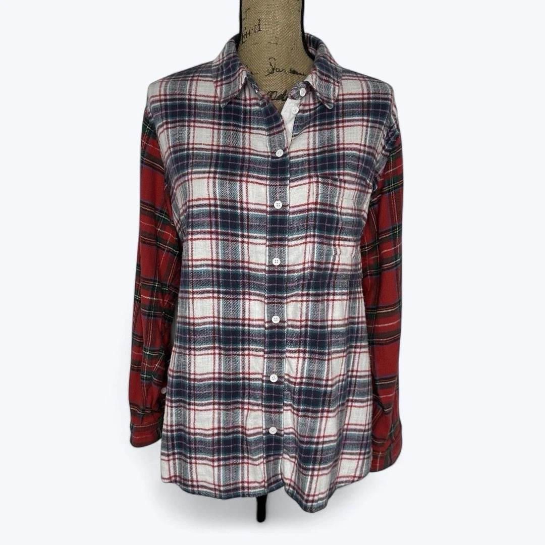 American Eagle Flannel Shirt Women’s Sz M Mixed Plaid Fall Outdoor Cabincore