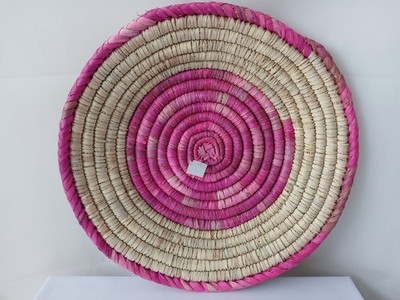 Großer 19'' Boho gerollter Seegras Wandbehang Korb rosa Natur Stroh Kunst 49 cm
