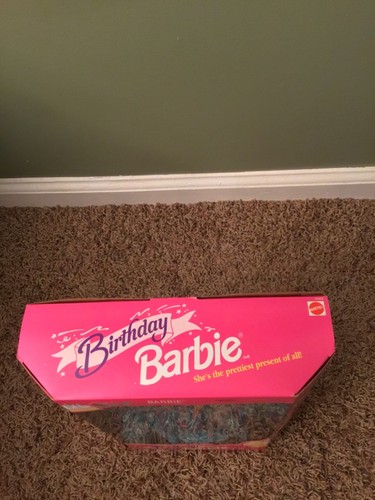 Muñeca Barbie vintage de cumpleaños Mattel 1993 She’s the Prettiest Present Of All - Imagen 6 de 6