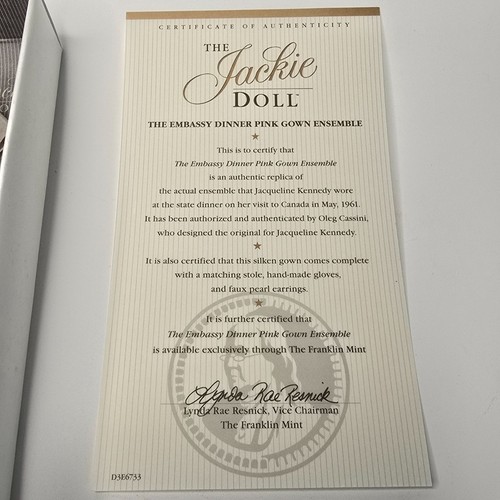 The Franklin Mint Jackie Doll Embassy Dinner Pink Gown Ensemble Accessories COA - Picture 3 of 6