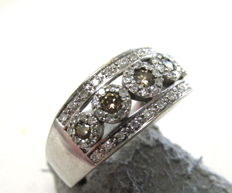 Precioso Anillo Unisex Diamantes Marrón y Blanco Oro 14k Talla 7.5 Hacer Oferta Foto 2 de 4