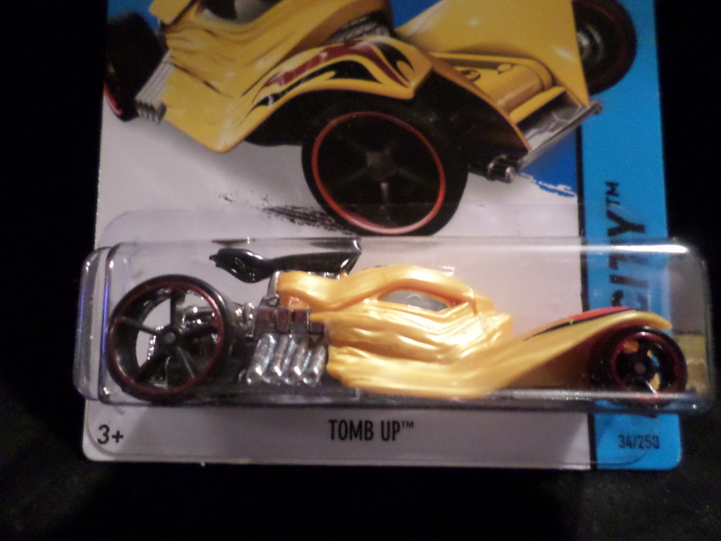 HW HOT WHEELS 2015 HW CITY #34/250 TOMB UP HOTWHEELS YELLOW VHTF