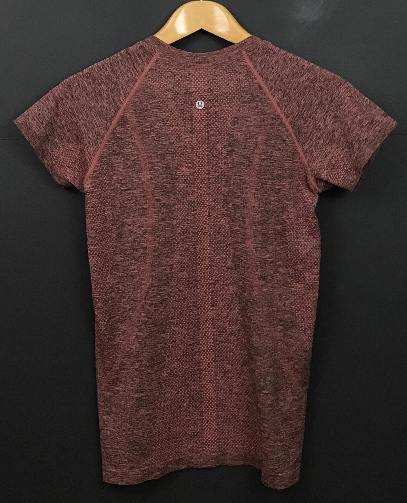 lululemon run swiftly tech heathered black shirt