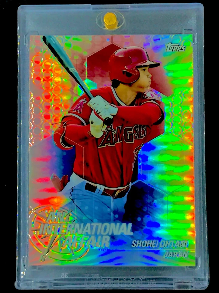 SHOHEI OHTANI ROOKIE REFRACTOR 2018 Topps Chrome RC Holo Card - ANGELS - Image 4 of 4