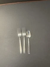 Oneida SATIN ACCENT Set of 3 Youth Teaspoon 5 1/4" & 2 Forks 5 1/4"