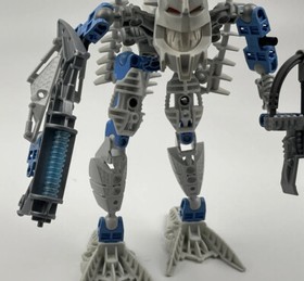 Lego Bionicle - Piraka Thok - Set No. 8905 - Includes Instructions - No Original Box