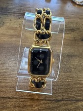 Vintage Le Baron women’s Wrist Watch Black & Gold
