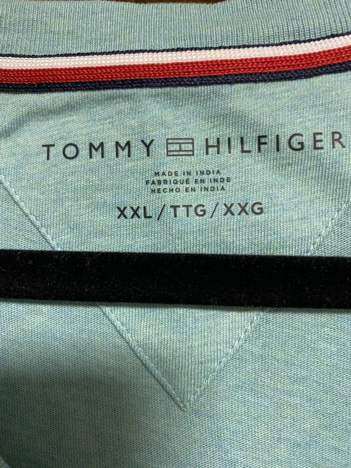 Tommy Hilfiger Hombre XXL Azul Claro/Verde Cuello en V Bandera Logo Manga Corta Camiseta Foto 3 de 4
