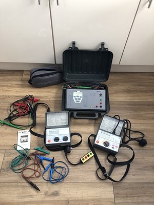 Kewtech KT35, KT60, Metrotest elektrische Prüfgeräte Konvolut Leitungen + Tasche