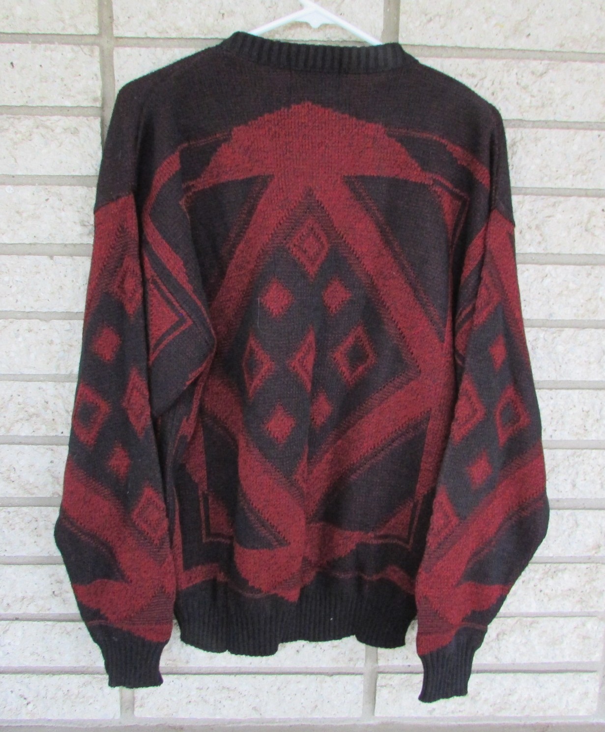 London Fog Towne Men's Med Geometric Print Knit Crewneck Sweater Vintage 90s USA