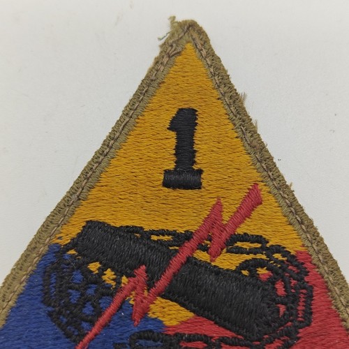 WWII WW2 US Army 1st Armored Division OD Green Back Patch - Picture 4 of 8