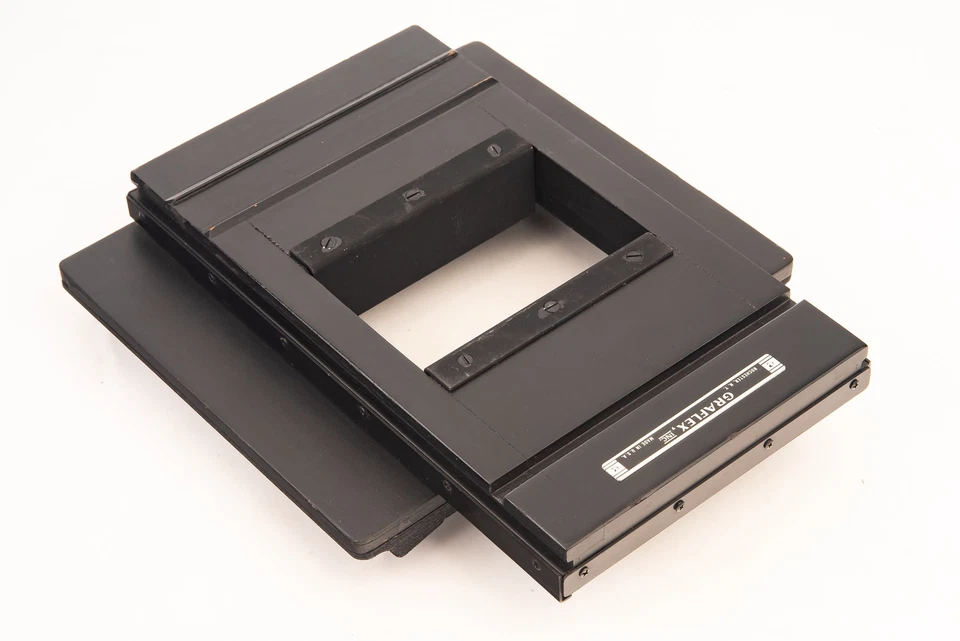 Graflex Sliding Film Back Two 2 1/4 x 3 1/4 Exposures on 4x5 Film Vintage V27 - Image 2 of 4