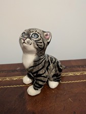 Seneshall Pottery Small Cat No 71