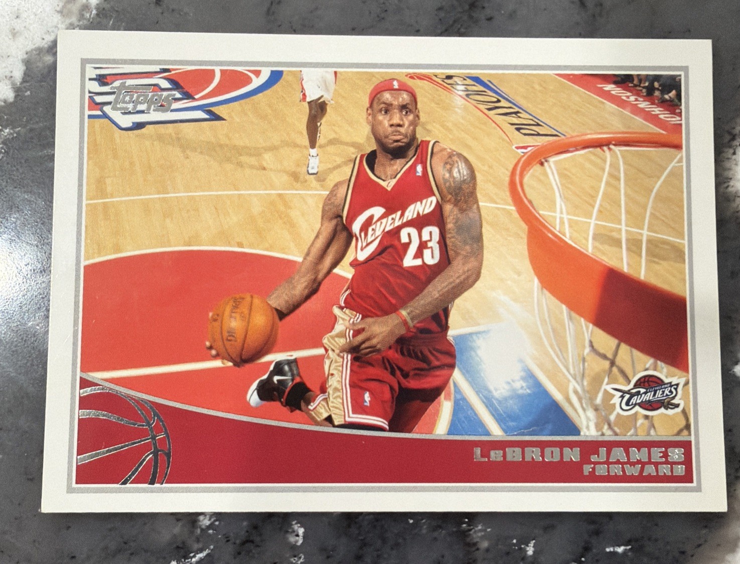 2009-10 Topps Basketball #42 LeBron James Cleveland Cavaliers Cavs (NM - EX)