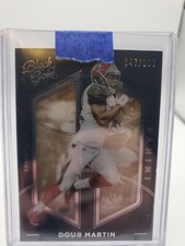 Doug Martin / 100  2016 Black Gold Buccaneers shadow box sp ssp tampa bay 