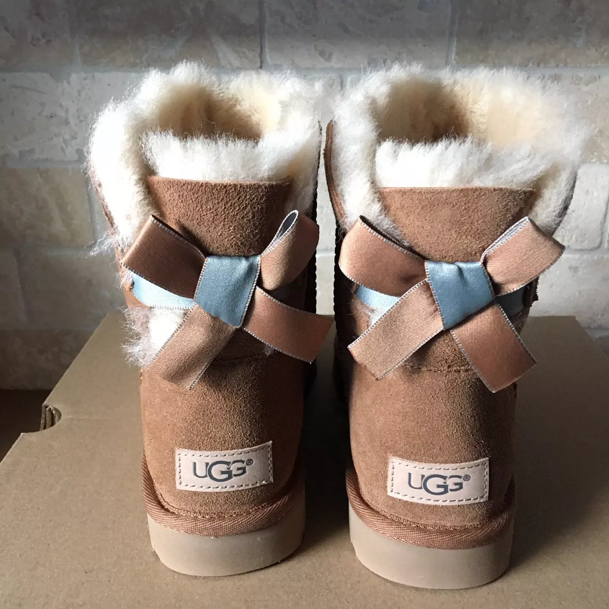 UGG MINI BAILEY BOW II SHIMMER CHESTNUT SUEDE BOOTS SIZE US 5