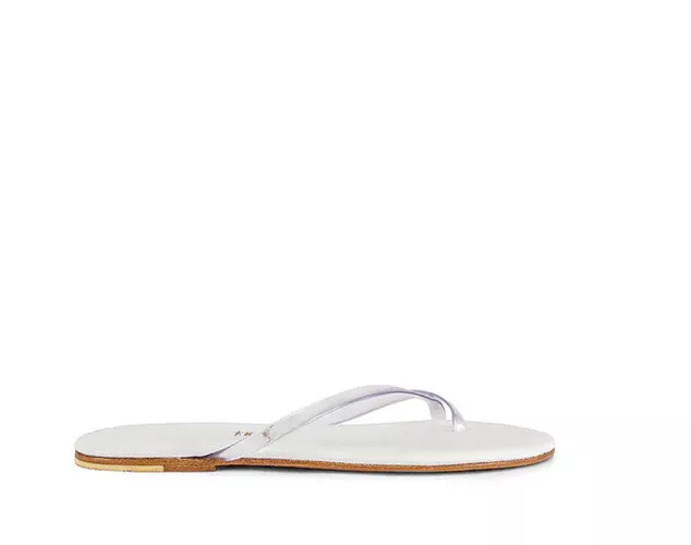 Flip flops with deals big toe loop