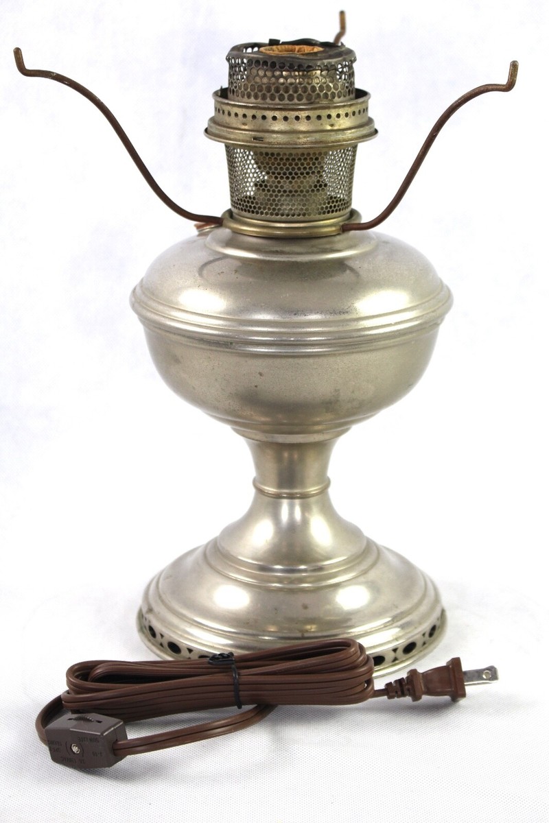 Antique Aladdin Nickel Model #9 Kerosene Oil Table Lamp