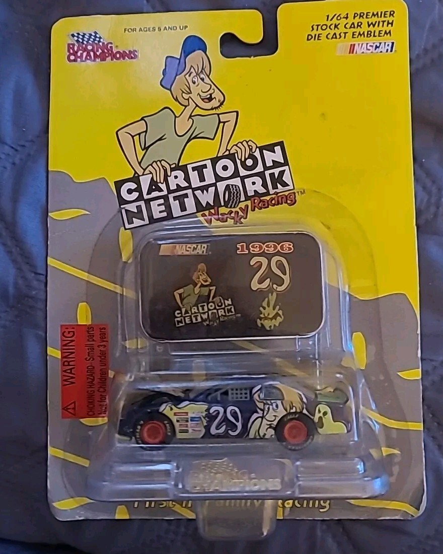 1996 Cartoon Network Scooby Doo #29 Wacky Racing 1/64 Diecast Car