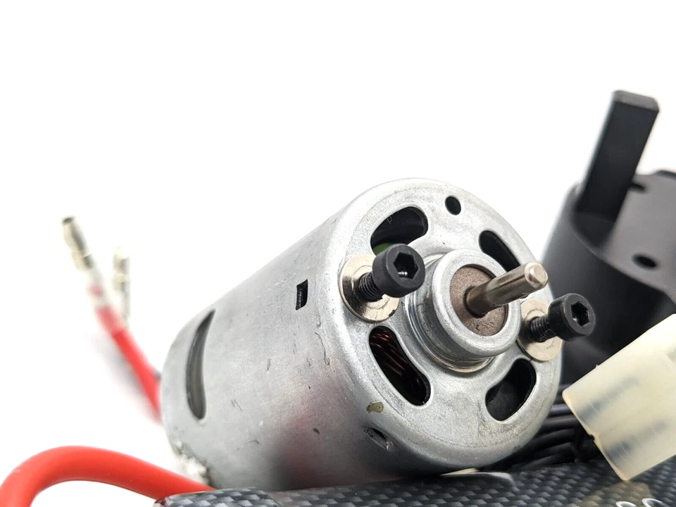 RC Car Motor and ESC speed controller complete set for 1/10 + battery & charger - Image 2 of 4