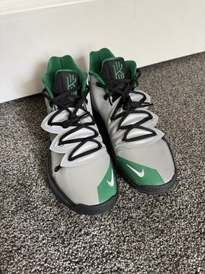 NIKE KYRIE 5 | TACO, REFLECTIVE SILVER, SIZE 8.5 - NEW IN BOX