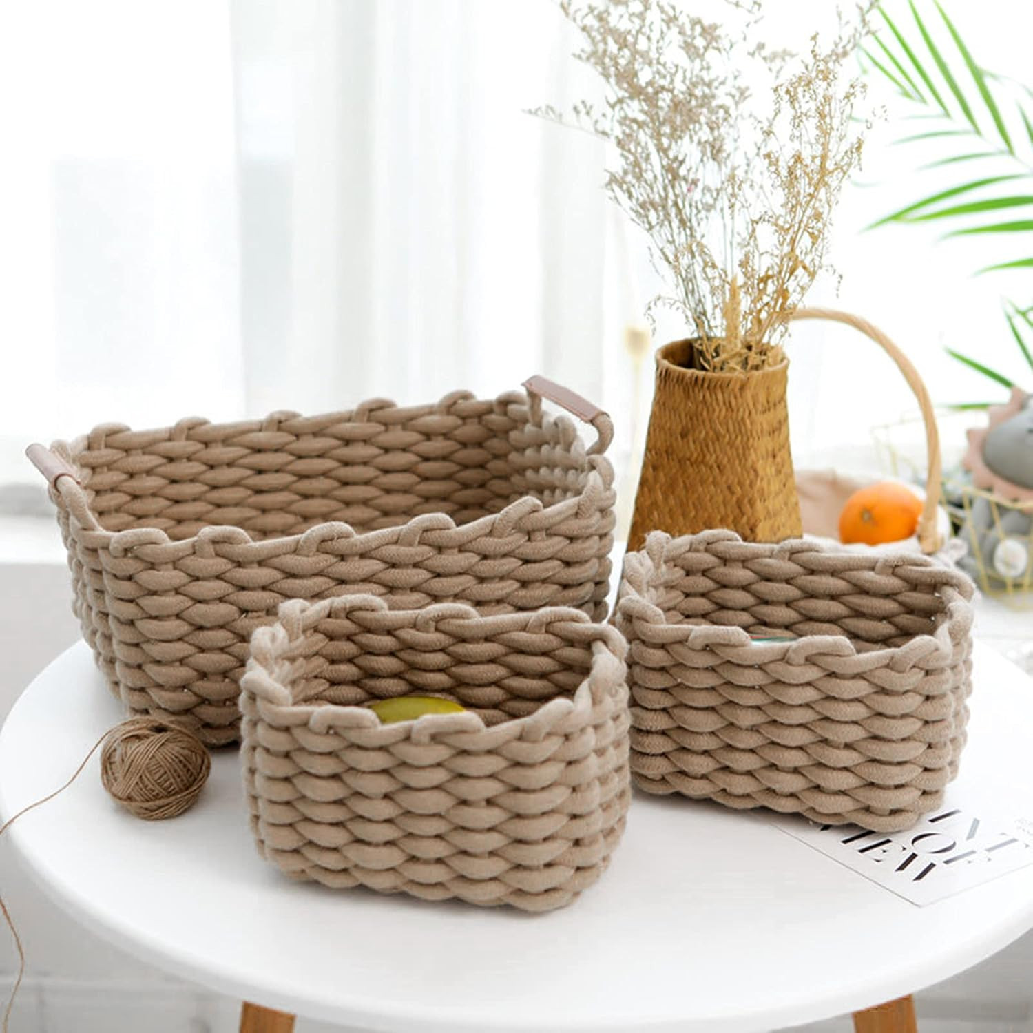 Set da 5 cestini portaoggetti in feltro acquista QUI