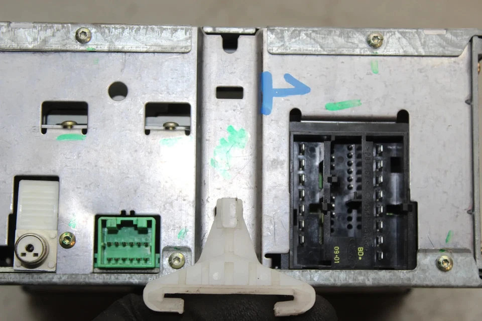 Autoradio Radio 6000 CD RDS YS4F-18C815-AA Ford Focus I DFW Bj.01 - Bild 4 von 4