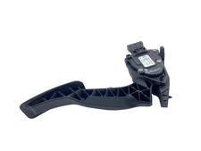 VAUXHALL INSIGNIA MK1 ACCELERATOR PEDAL THROTTLE PEDAL 13237356 2008-2013
