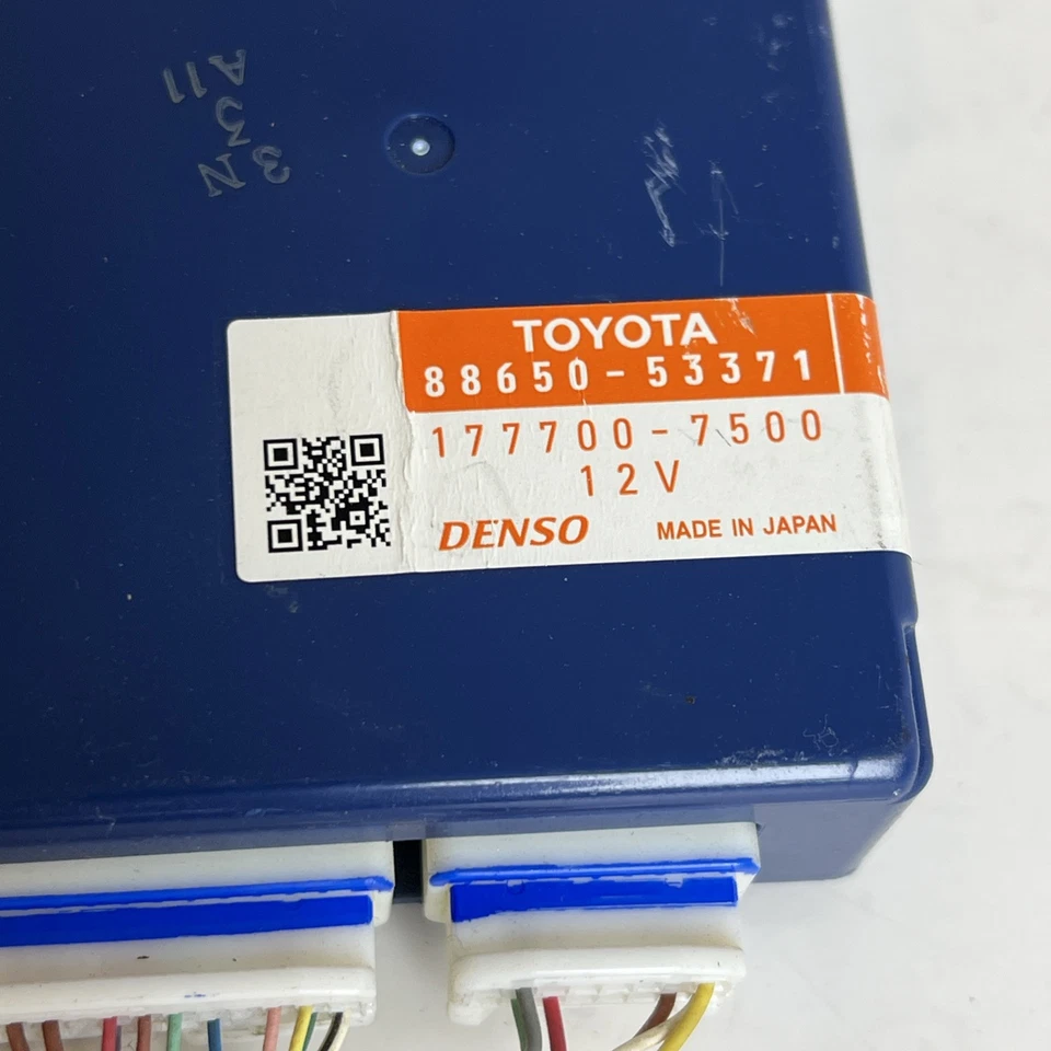 2011 LEXUS IS250C HVAC AMPLIFIER CONTROL MODULE 88650-53371 OEM - Imagen 4 de 4