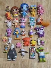 Huge Lot Of Various Small Toy Figures 