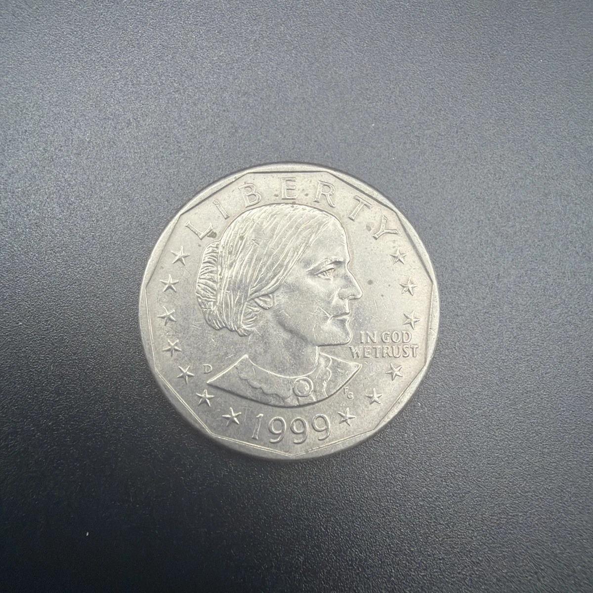 Uncirculated 1999 Susan B Anthony Dollars (1979-1981, 1999) for