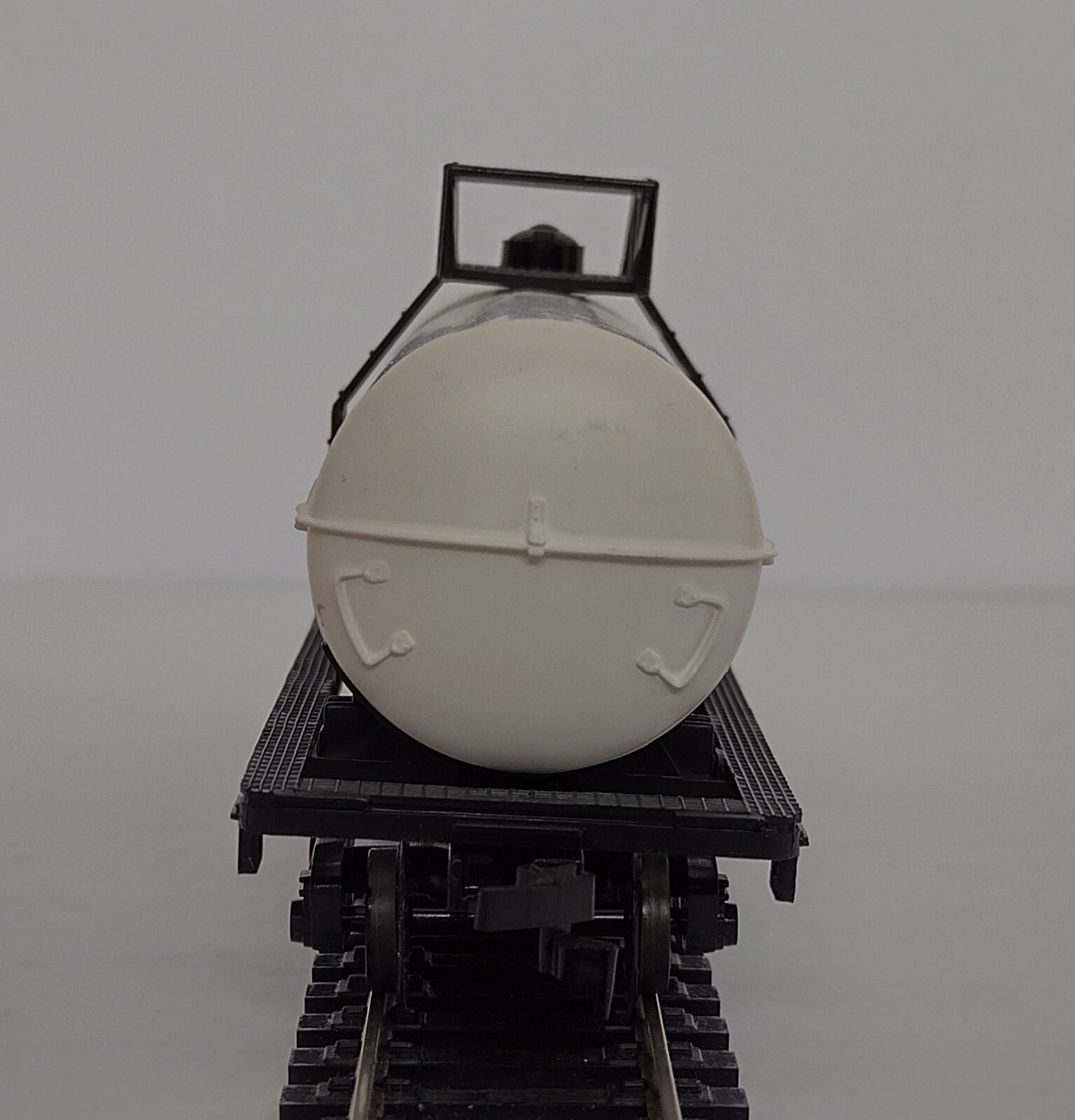 Picture 4 of 6