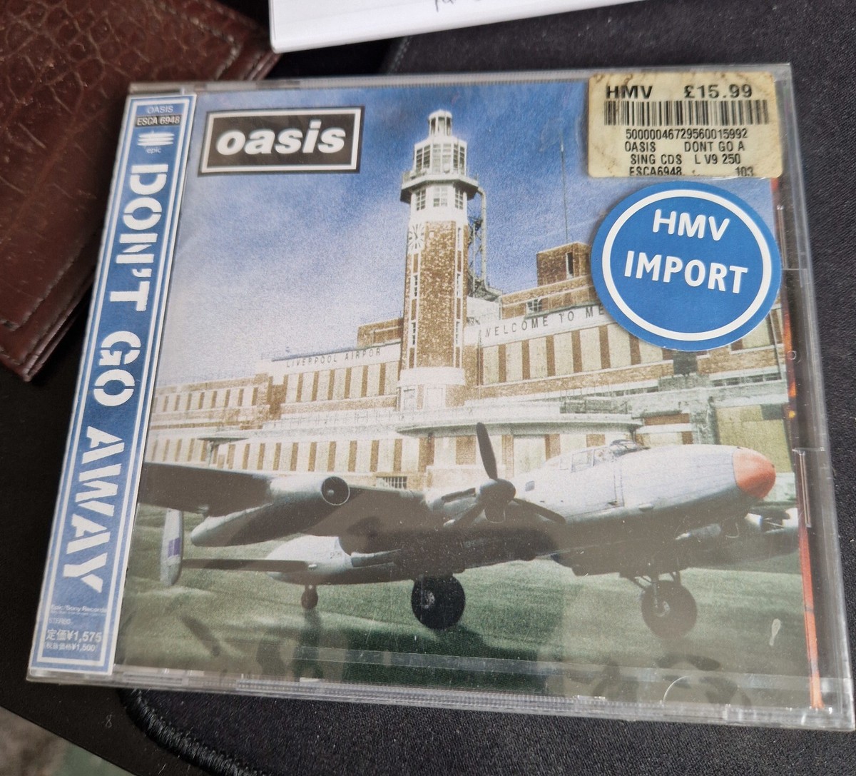 Sealed Oasis 'Don't Go Away' CD single, rare Japanese import