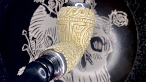 Çelebi Meerschaum Canted Reverse Calabash w/case, Hand Made High Detail 🇹🇷 NEW - Picture 5 of 24