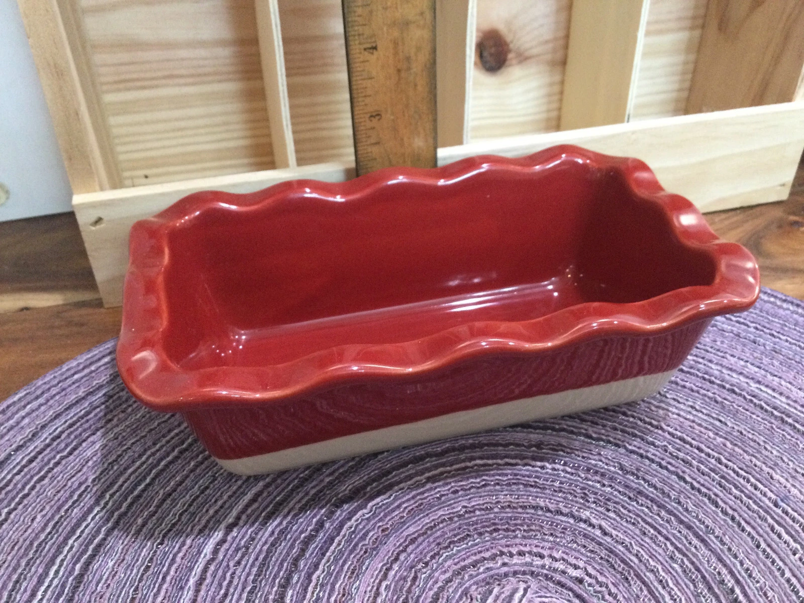 Emile Henry Pan red Ruffled Bread Loaf Baking Dish France 0209 Y39 6175