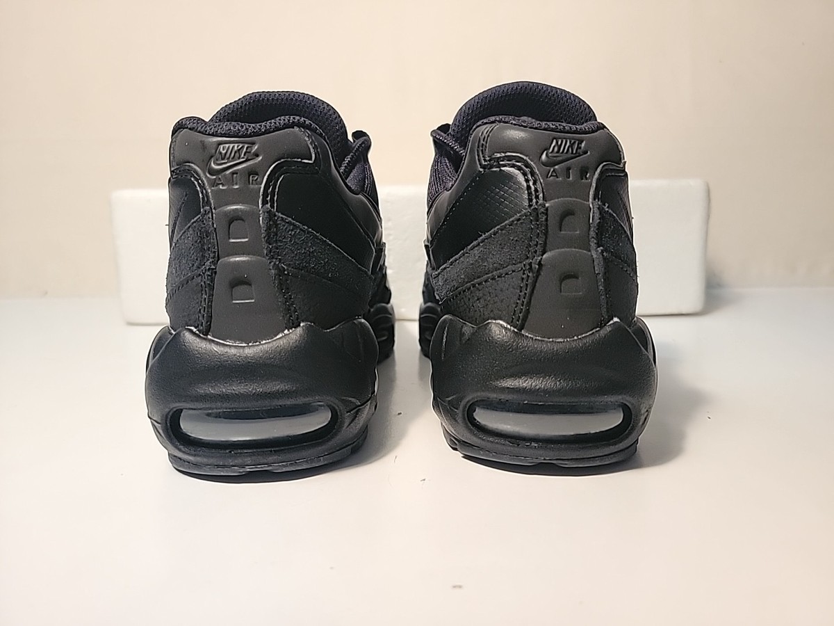 NIKE MEN'S AIR MAX 95 ESSENTIAL 
