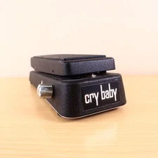 Jim Dunlop 535Q Cry Baby Multi-Wah Guitar Effects Pedal