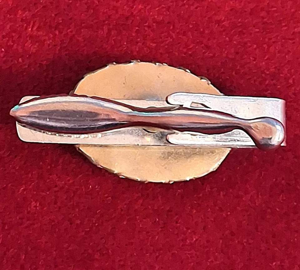 De colección Único Tono Plateado Memorial Sweetheart Portafotos Cierre de Corbata Foto 2 de 4